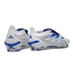 Chuteira Campo FG Adidas Predator 26 Elite Com Língua Azul e Branco