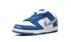 Nike SB Dunk Low Born x Raised One Block At A Time
