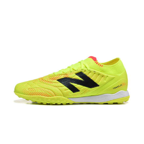 Chuteira Society TF New Balance Tekela Elite V5 Amarela e Laranja
