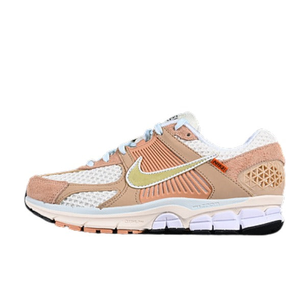 Tênis de Corrida Nike Air Zoom Vomero 5 Marrom e Branco