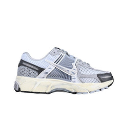 Tênis de Corrida Nike Air Zoom Vomero 5 Cinza e Prateado
