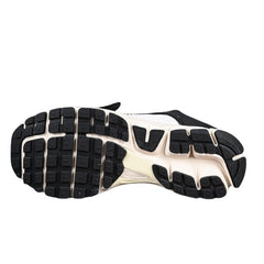 Tênis de Corrida Nike Air Zoom Vomero 5 Branco e Preto