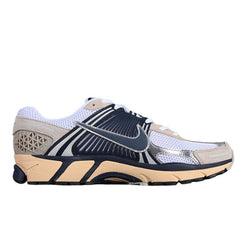 Tênis de Corrida Nike Air Zoom Vomero 5 Branco e Dark Azul