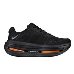 Tênis de Corrida Nike Air Zoom Vomero Premium Preto e Laranja