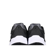 Tênis de Corrida Nike P-6000 Preto e Branco