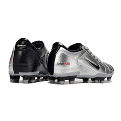 Chuteira Campo FG Nike Total 90 III Prateada e Preta
