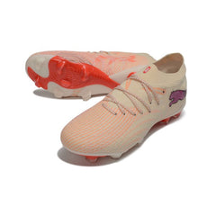 Chuteira Campo FG Puma Future 9 Low Cut Bege e Rosa