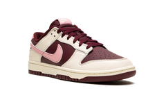 Nike Dunk Low Valentine’s Day